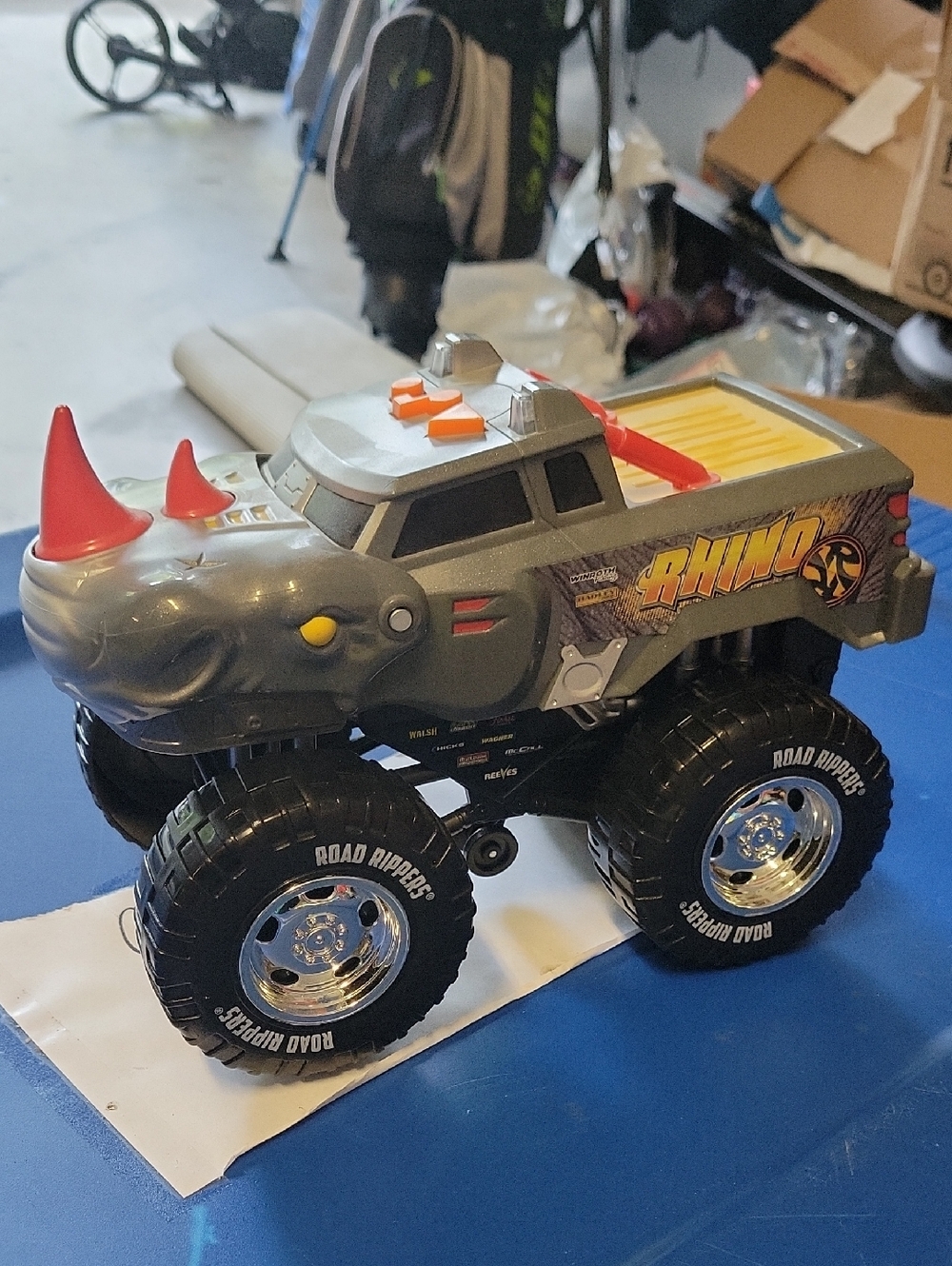 Road Rippers Rhino Monster Truck